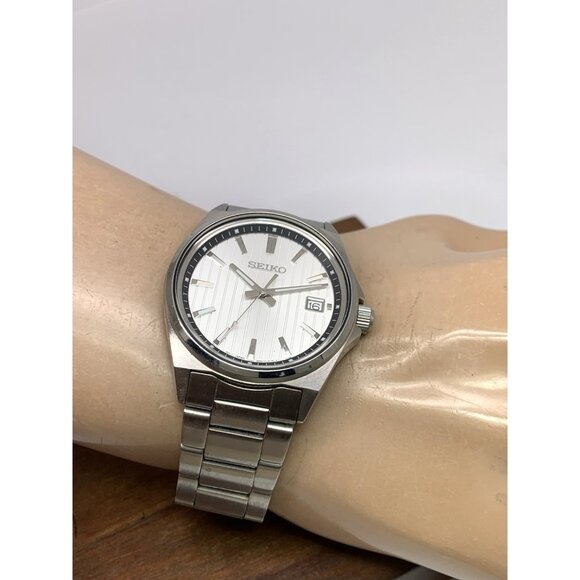 Seiko Men's Watch SBTH001 Quartz Silver Dial Date Stainless Steel 40mm $335 - Picture 5 of 14